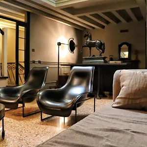 Maison Matilda - Luxury Guest house