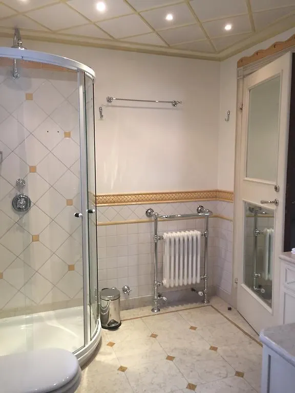 Domus Dotti V Guest House Treviso Bed & Breakfast