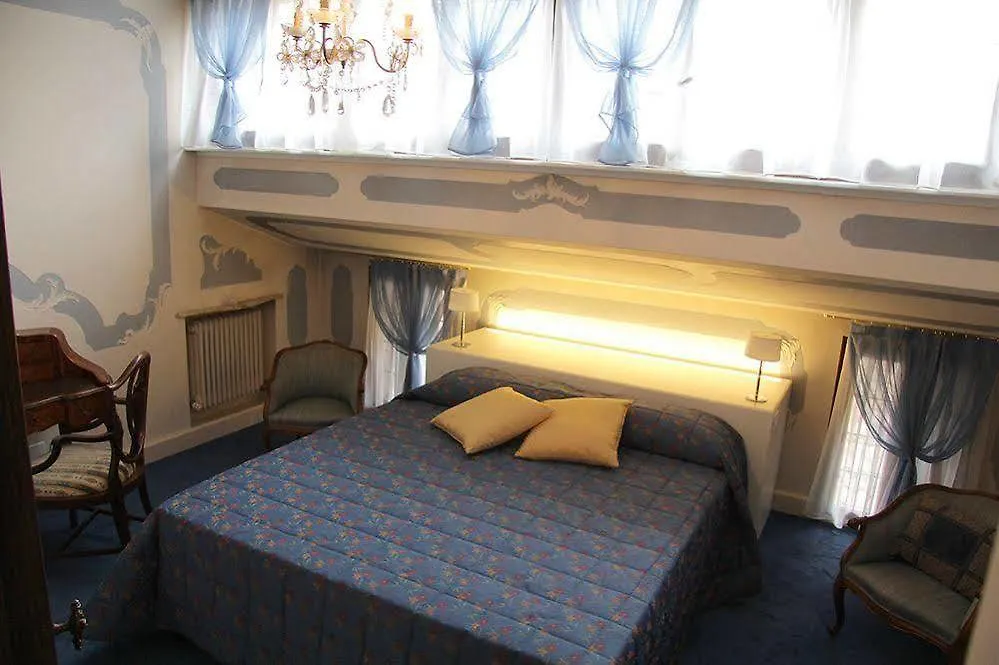 Bed & Breakfast Domus Dotti V Guest House Treviso